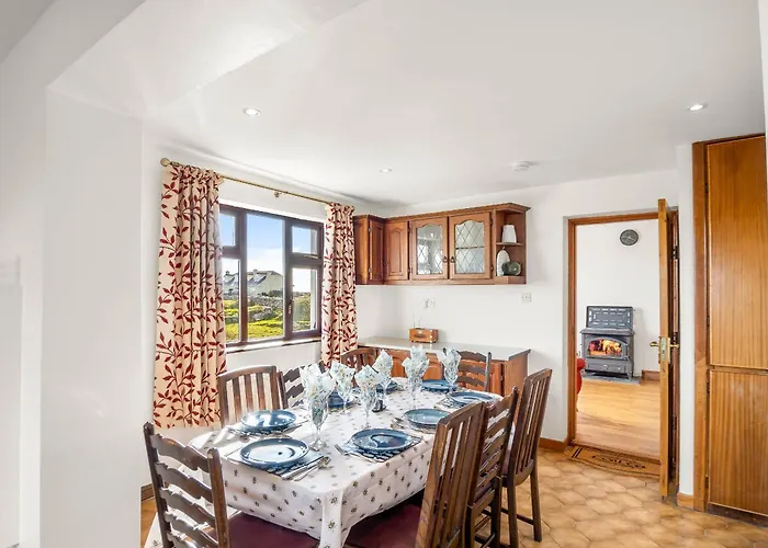 Сasa de vacaciones Mcdara Island View *